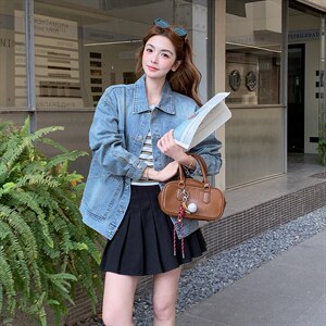 2026年春季休闲宽松时尚短款百搭牛仔外套，女装牛仔外套，文熹诺