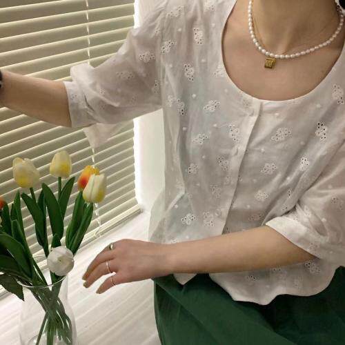 别致的刺绣上衣配复古绿半裙，女装半身裙，roobora