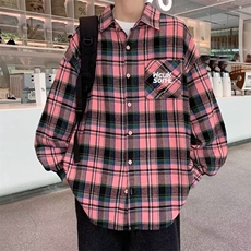 粉红色