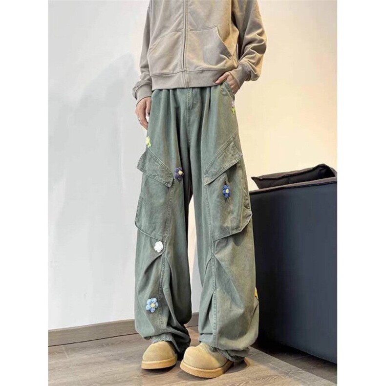 W9740-P83 自家图现货 高品质美式复古花朵刺绣工装裤直筒阔腿裤图片