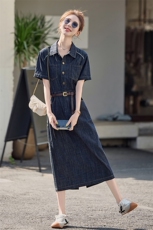 官方牛仔拼接撞色连衣裙女2025夏季新款收腰显瘦开叉长裙，女装连衣裙，E百度