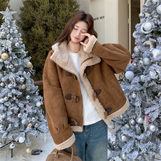 25新款-羊羔毛外套-5115-P200-K338，女装短外套，2C168