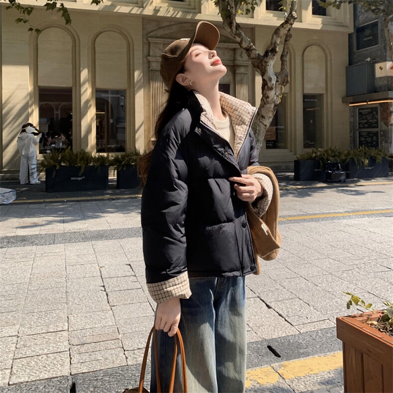 现货新款韩版宽松立领撞色格子袖口羽绒服短款外套百搭洋气,女装羽绒服,韩然一族