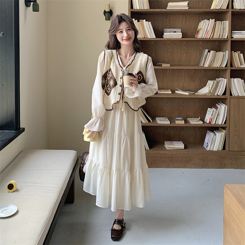 法式温柔风连衣裙套装女2025春季新款气质甜美针织马甲长裙两件套,女装套装/套裙,秋水欣儿