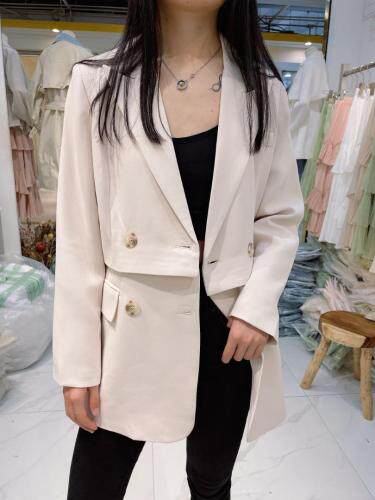 长短两穿西装外套，女装西装，迷吉meeggle