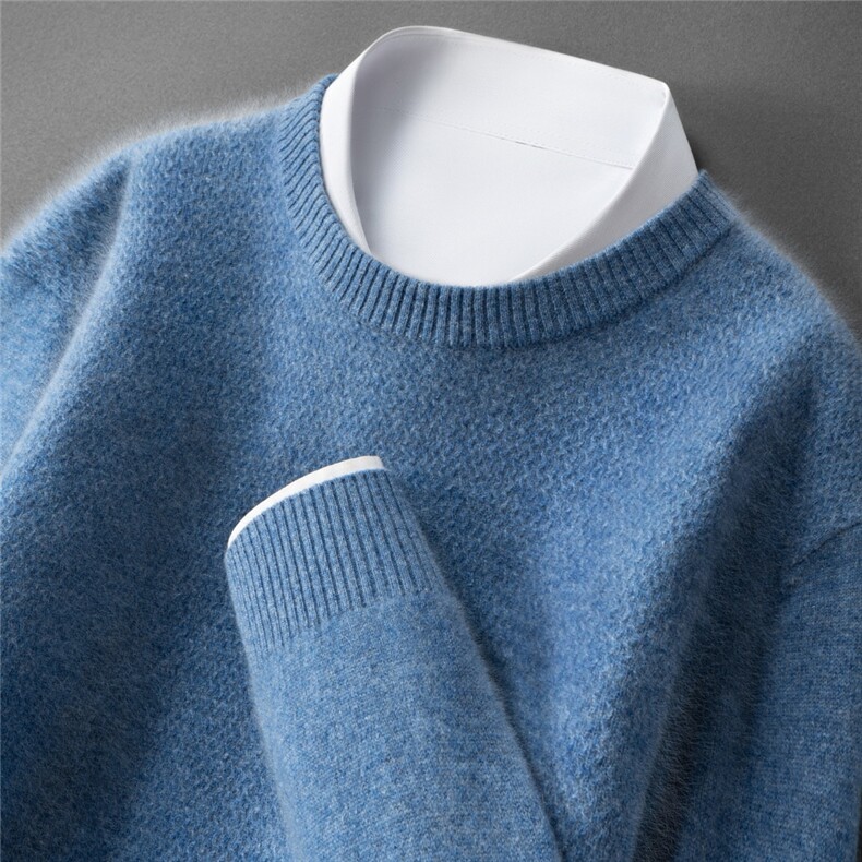 2025年秋季长袖青春流行圆领男款，男装羊绒套衫，戎叶云台