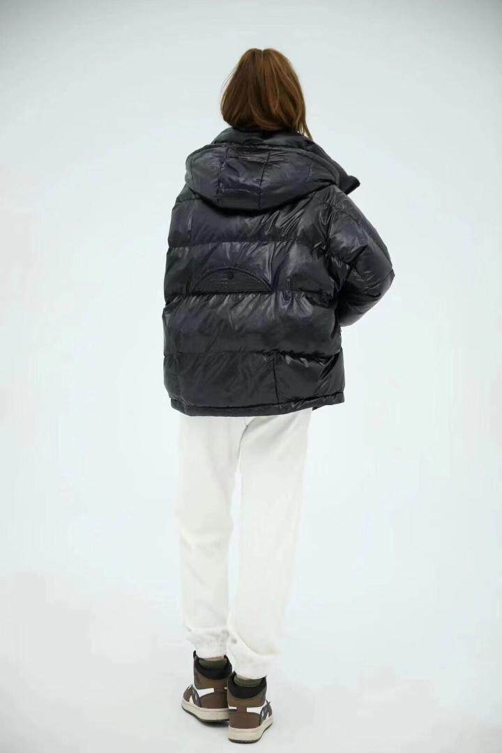 冬季新款时尚羽绒服，女装羽绒服，咔蒂妮