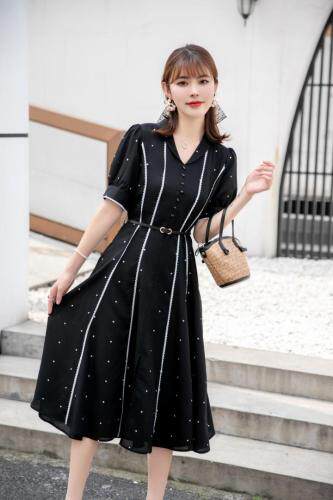 （现货）连衣裙，女装连衣裙，伊娜蕾尔