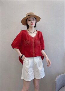 苎刺绣小衫图片