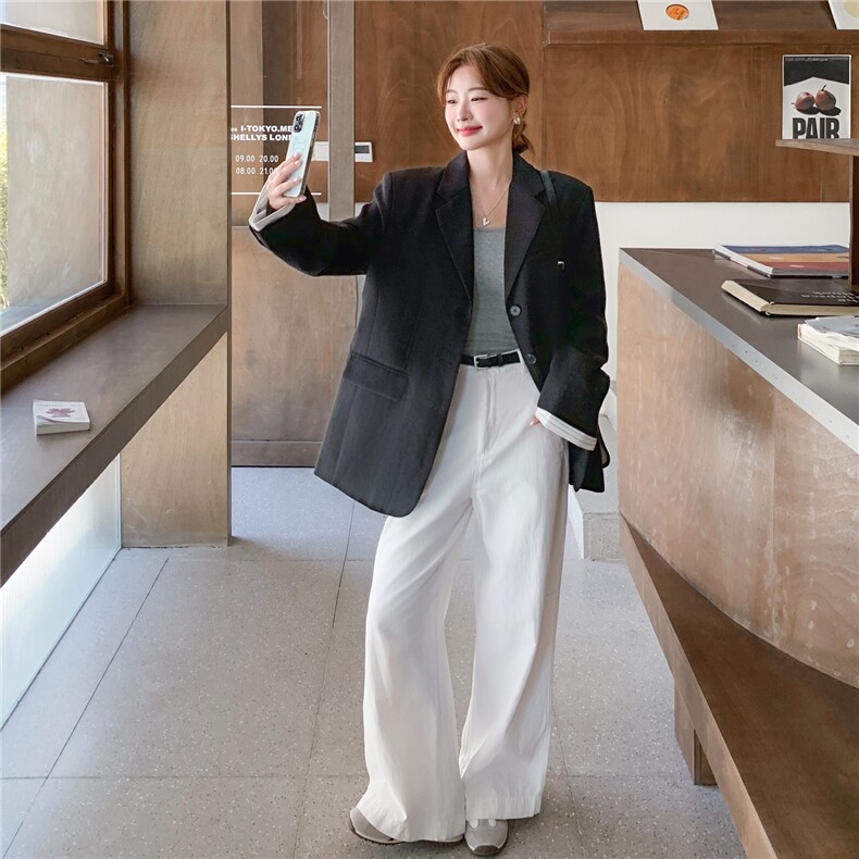 撞色复古设计感条纹翻袖西装外套女2025秋季流行气质休闲淡人西服,女装短外套,2C201