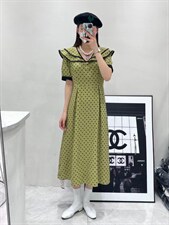 小波点连衣裙，女装连衣裙，时尚秀衣阁