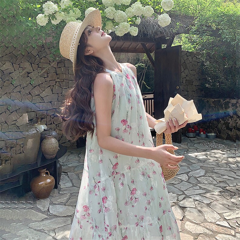 高级感海边度假扎染印花无袖露肩挂脖长裙女夏新款温柔茶歇连衣裙,女装连衣裙,浙宝305