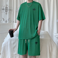 绿色