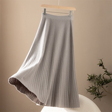 2025年秋季新款三单股线精纺加厚款针织伞裙时尚休闲通勤百搭，女装半身裙，江帆羊绒