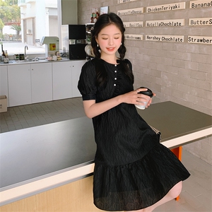 肌理感小香风连衣裙女夏2023新款小个子减龄漂亮洋气荷叶边小黑裙图片