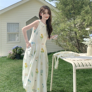 法式复古碎花无袖连衣裙女夏季新款高级感气质收腰显瘦背心长裙子图片