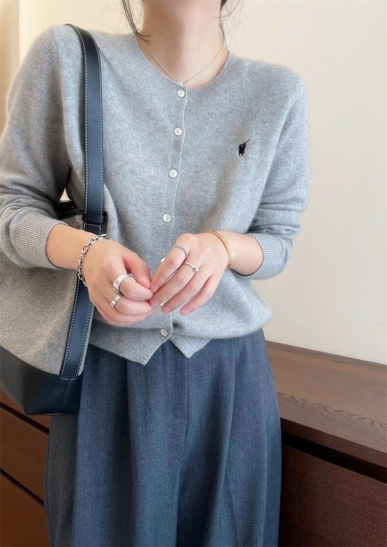优雅小香风修身显瘦纯色百搭圆领长袖针织衫,针织衫/毛衣,美莎羊绒