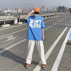 蓝色