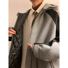 灰色