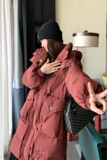 高级感超好看安可拉红色中长款羽绒服女冬2024新款本命年收腰外套，女装羽绒服，1D066-1