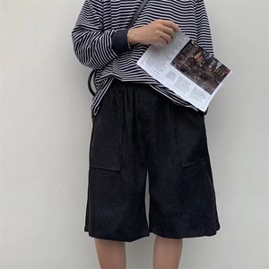 日系原宿风灯芯绒休闲短裤男士夏季宽松百搭学生运动阔腿中裤图片