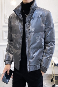 312A-001-P175 2025冬季新款时尚蝴蝶图案羽绒服外套男80%白鸭绒F图片
