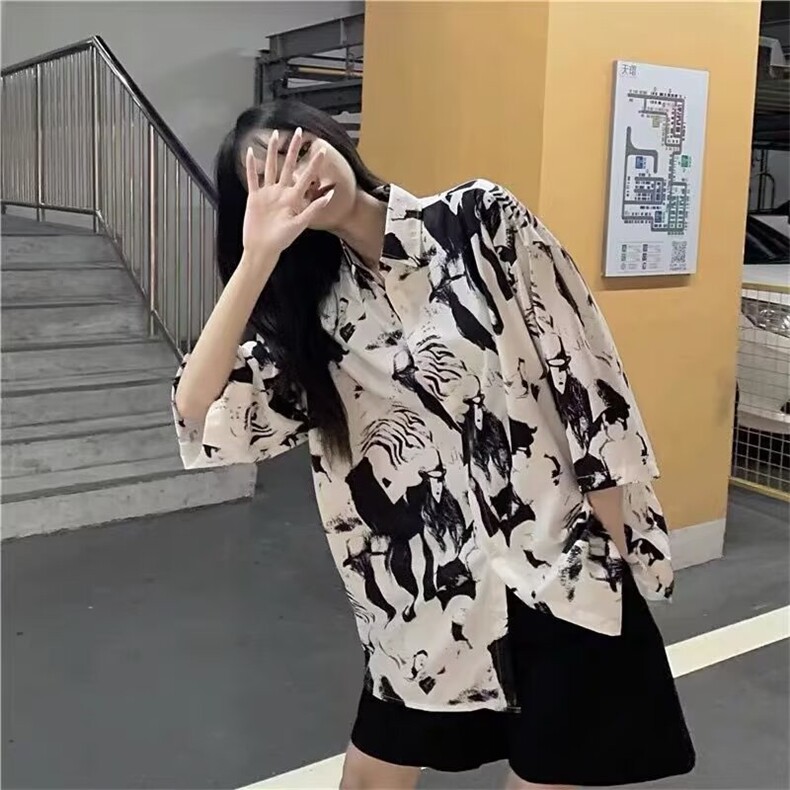 网红港风2025时尚短袖衬衫女夏季新款设计感小众复古外穿宽松上衣,男装T恤,星座506A