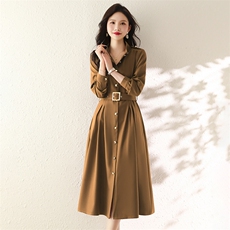 现货新款气质长袖连衣裙女2025秋新款系带收腰中长款风衣裙送腰带，女装风衣，韩美纤衣