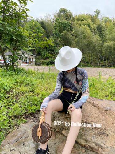 夏款防晒Ｔ辣妹短裤，女装，G