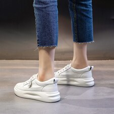 真皮小白鞋2023春季女鞋新款大码厚底女鞋运动女士平底鞋休闲鞋女，女鞋休闲鞋，电商A223