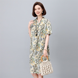 碎花连衣裙2025新款夏季纯棉超火宽松显瘦直筒裙中年妈妈休闲裙子图片