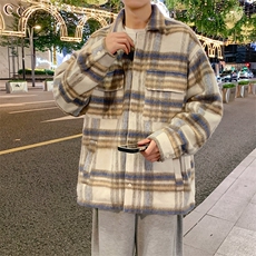 淡蓝色