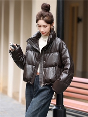 蛋白皮短款羽绒服女冬季2026新款小个子今年流行宝款加厚保暖外套，女装羽绒服，意芙