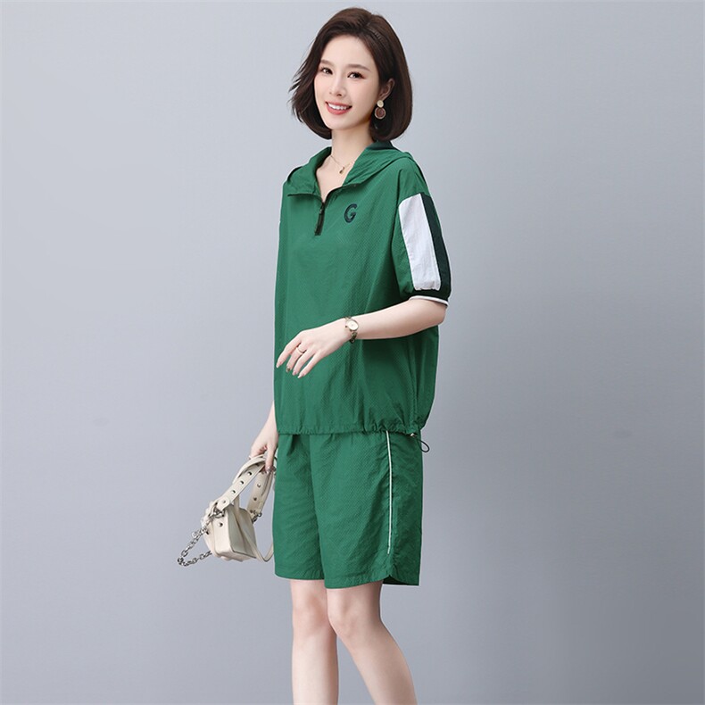 夏季短袖短款套装女2023新款洋气减龄连帽上衣宽松休闲时尚两件套,女装套装/套裙,忆绮罗