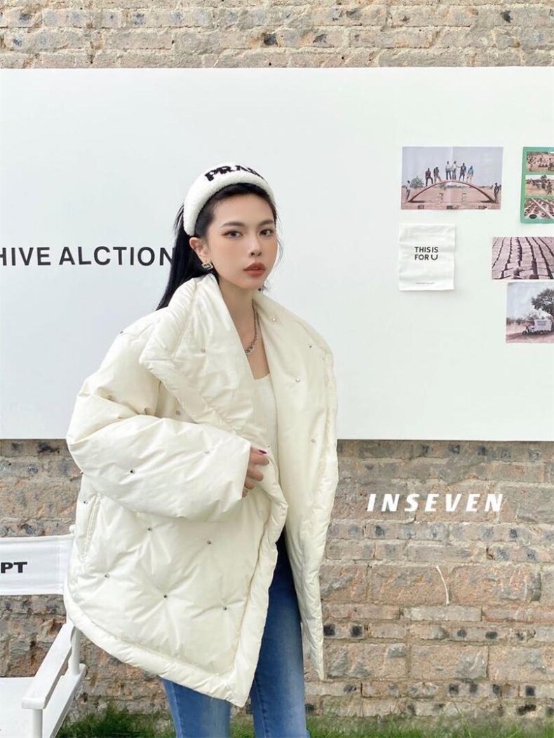 冬季新款钉珠羽绒服，女装羽绒服，INSEVEN