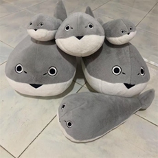 灰色