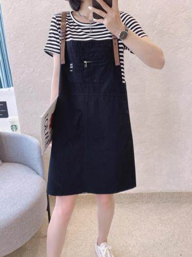 假两件套连衣裙，女装连衣裙，依伊贝诺