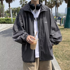 灰色
