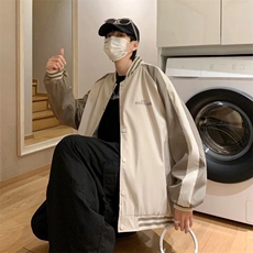 卡其色