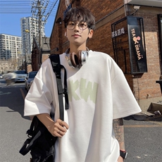 白色