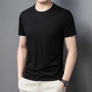 2024年春夏新款高端时尚男士上衣T恤P43图片