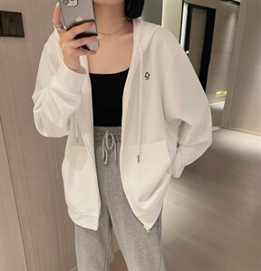 简约卫衣外套图片