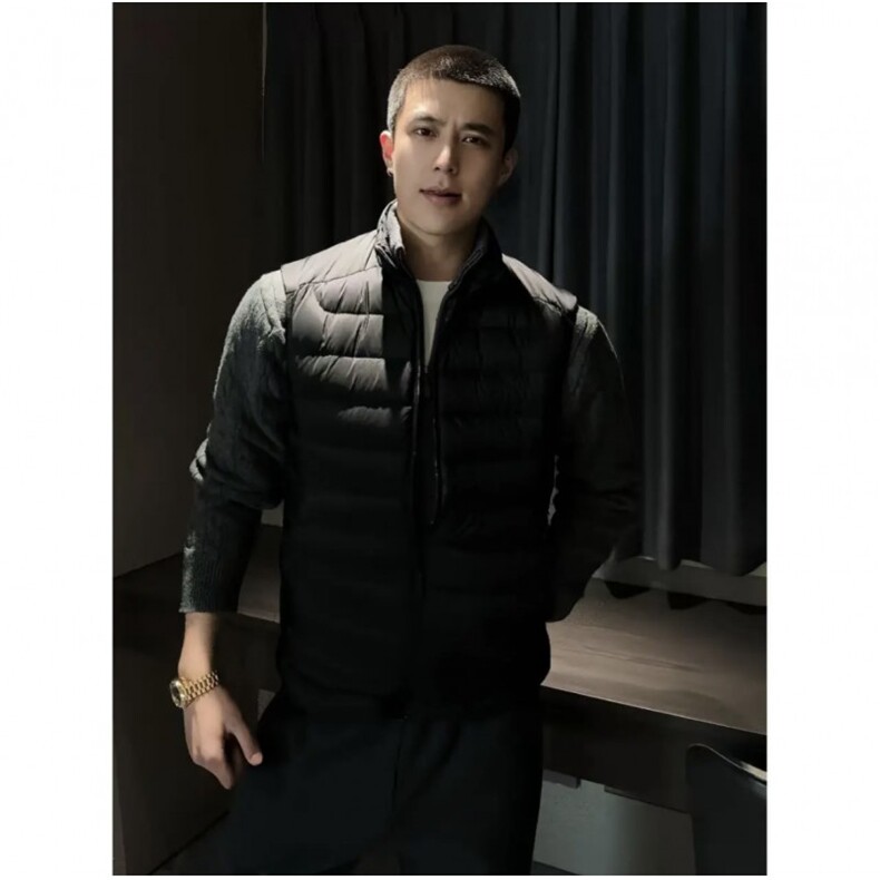 主推秋冬新款轻薄羽绒服马甲男士轻羽绒背心坎肩YR912-P55，男装背心/马甲，星座301D(原星座1004-8）