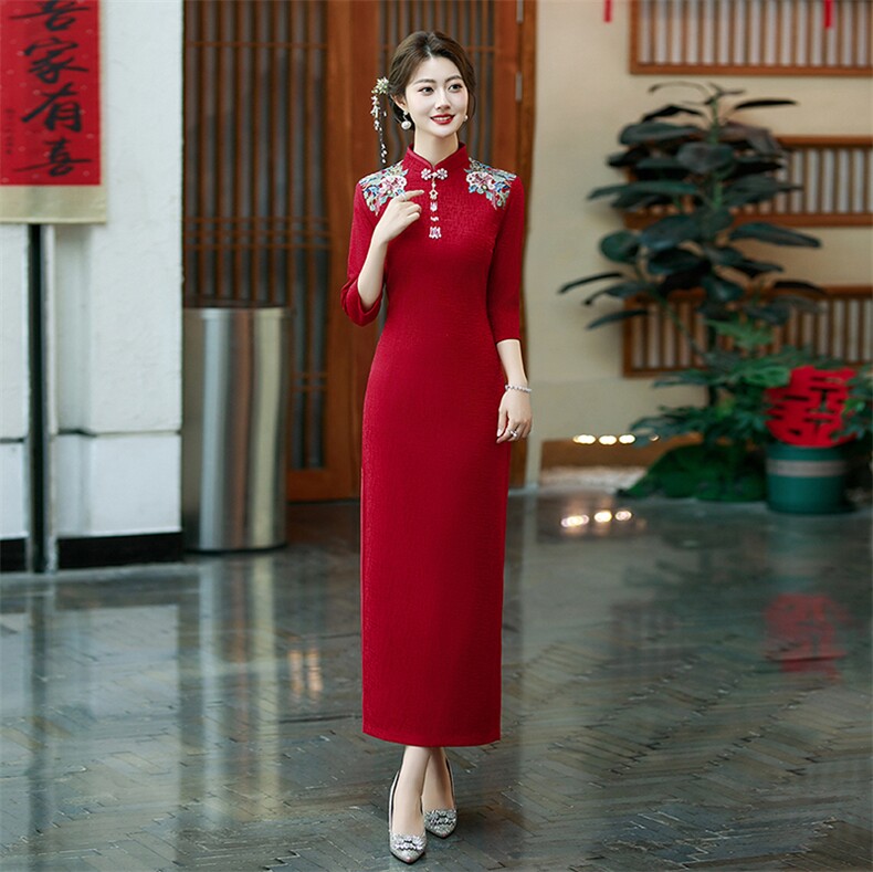 新中式风加厚贴花弹力复合蕾丝提花长款旗袍2555P150,女装汉服/婚纱/旗袍/礼服,乐衣轩