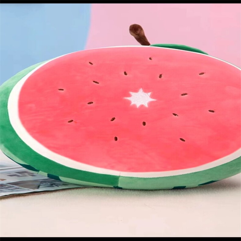 西瓜，永光毛绒玩具