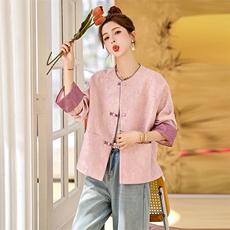 浮雕提花短外套女国风上衣2025春新款洋气新中式圆领夹克小个子，女装短外套，依万里