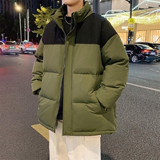 军绿色