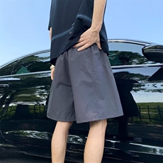 灰色