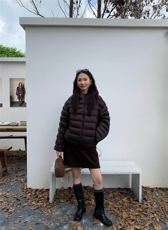 2025年秋季时尚百搭通勤简约休闲连帽，女装棉衣/棉服，牛米欧羽绒服工厂店