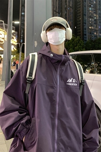 港风夜景 时尚宽松字母印花连帽冲锋衣夹克 F381 P65控88图片